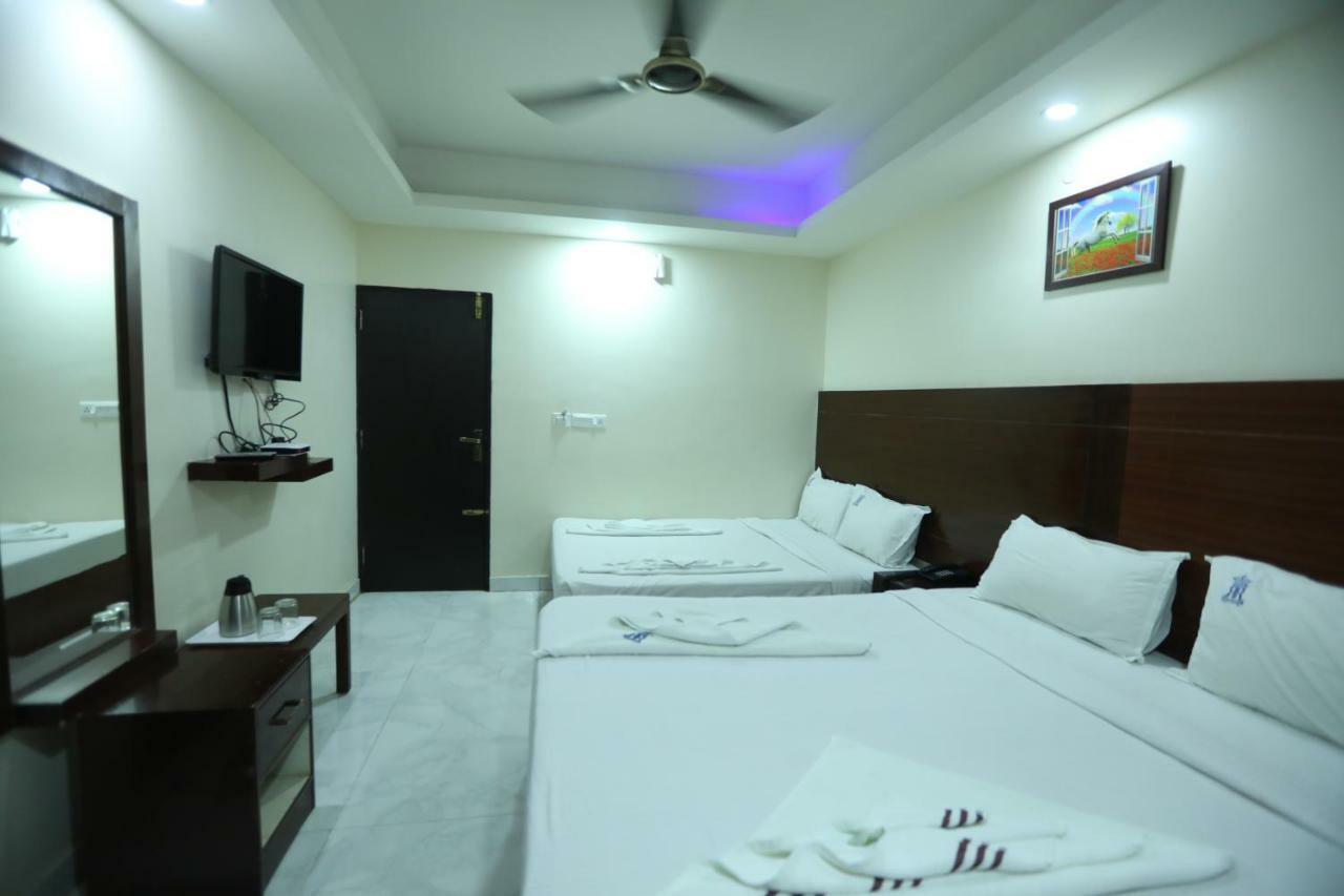 Hotel Rr International