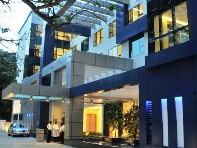 Adarsh Hamilton Hotel Bangalore