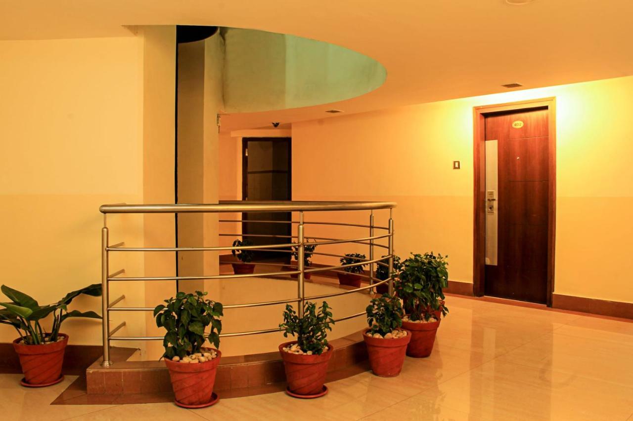 Hotel Oyo 316 Brigade Royale