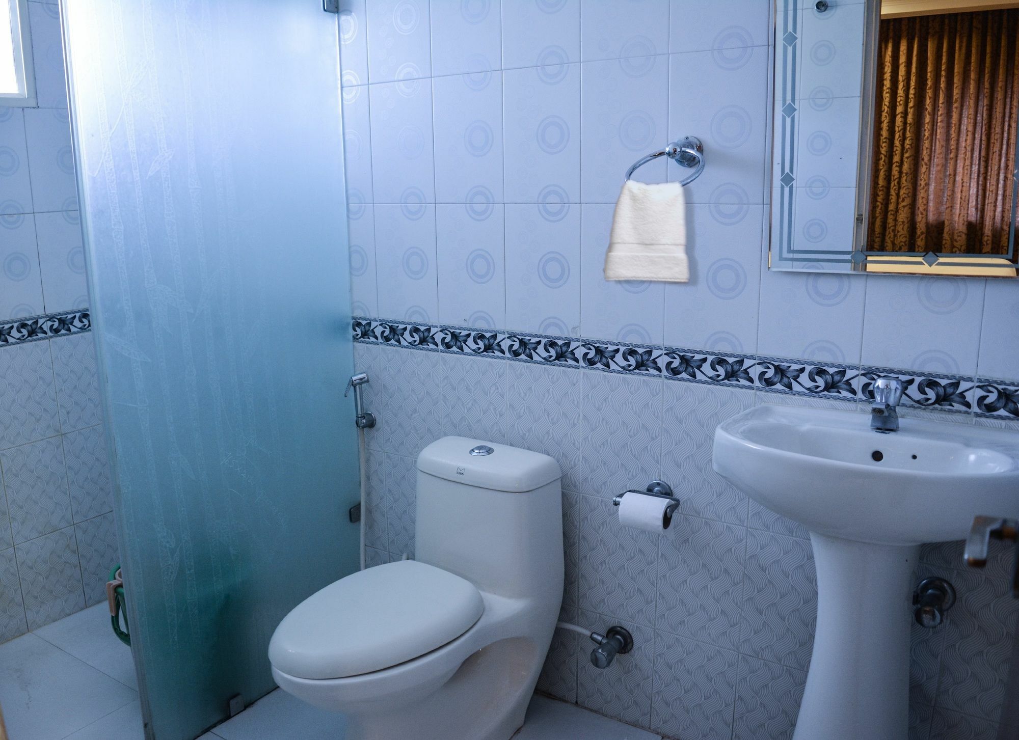 Hotel Serene Boutique 3*