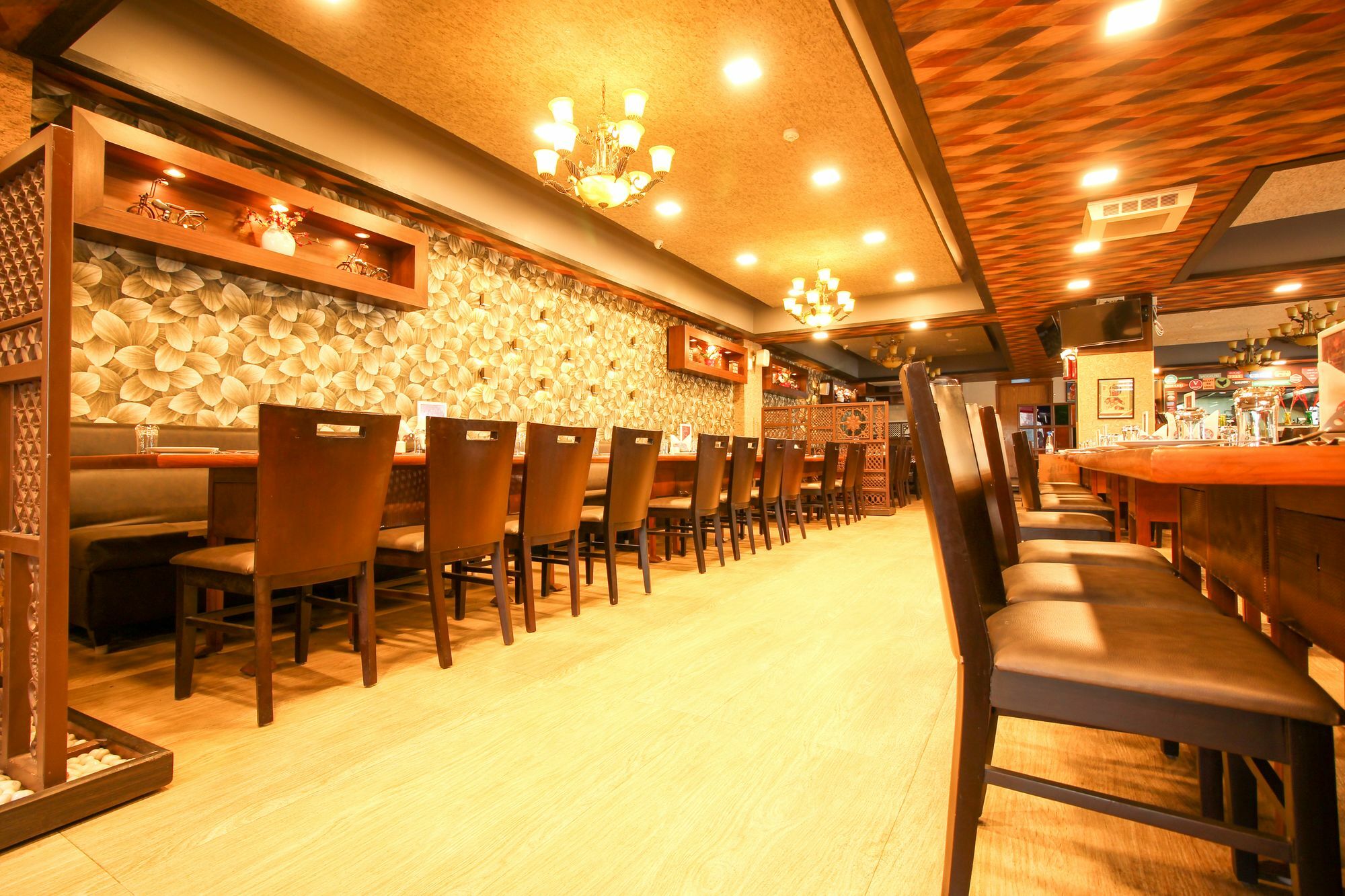 Hotel Super Collection O Indian Near Sitara Restaurant 3*