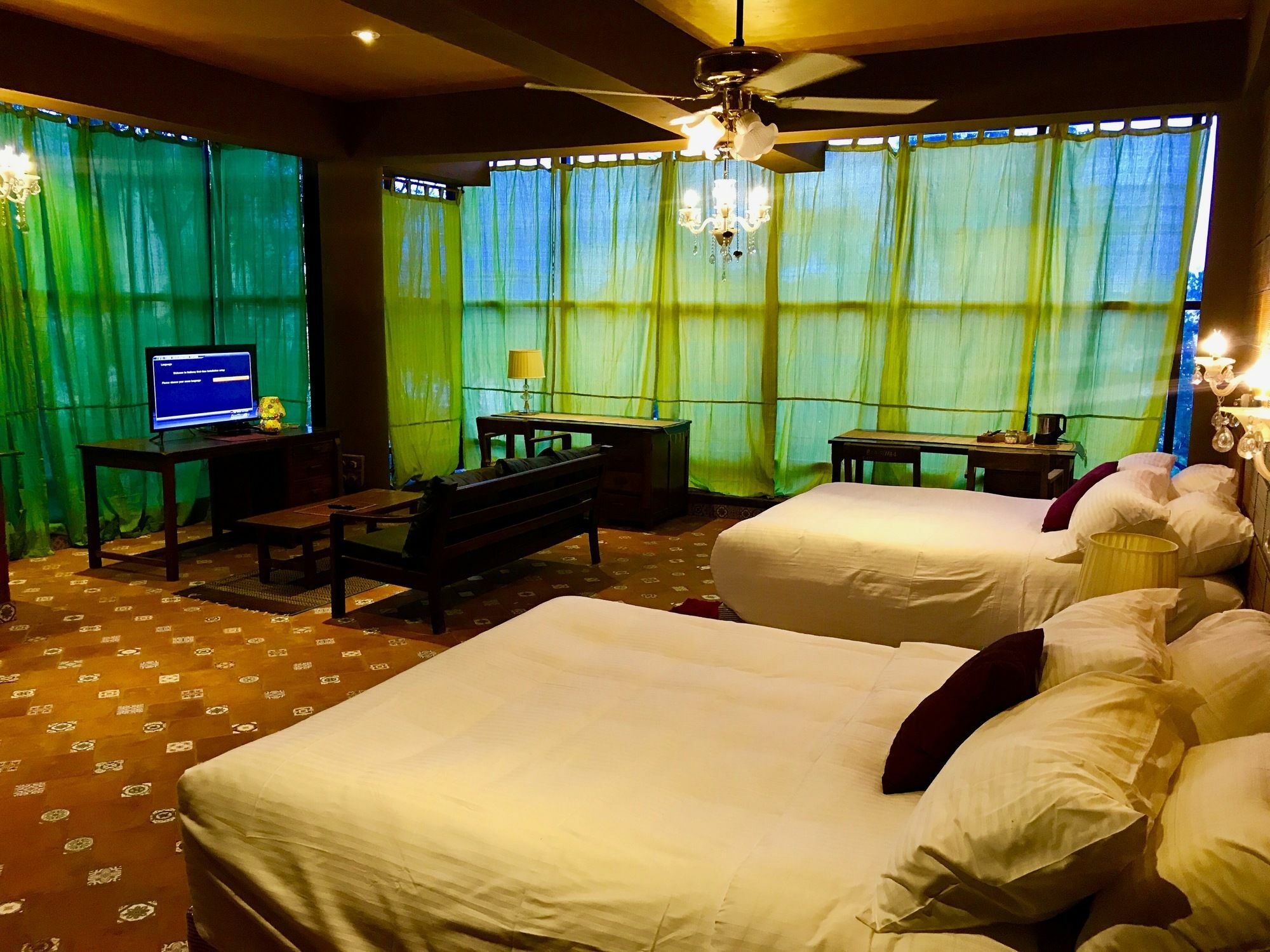 Golden Lotus Boutique 3*