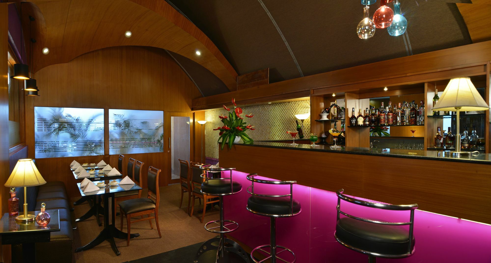 J P Cordial Hotel 3*