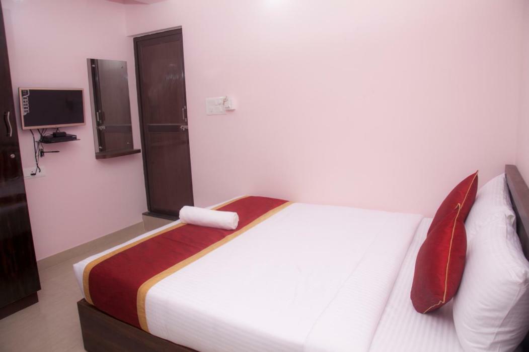 Hotel O Alfa Inn