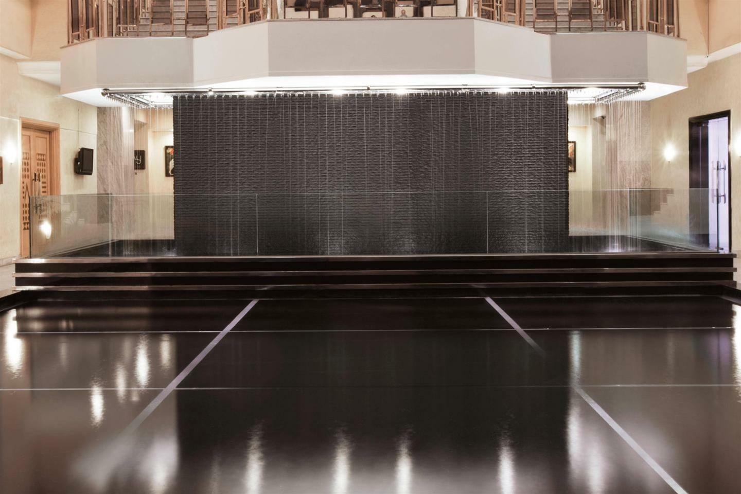 Le Meridien Hotel