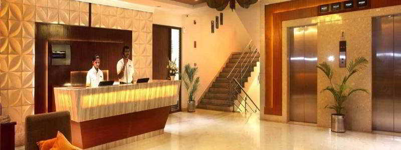 The Cunningham 4* Bangalore