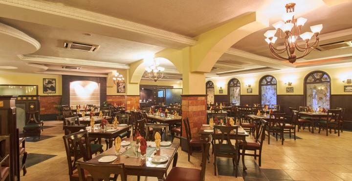 Hotel Cross Roads Bangalore
