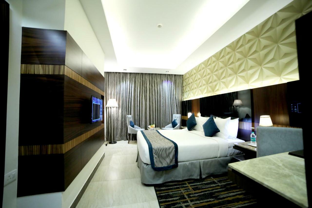 Hotel Rg Royal Bangalore