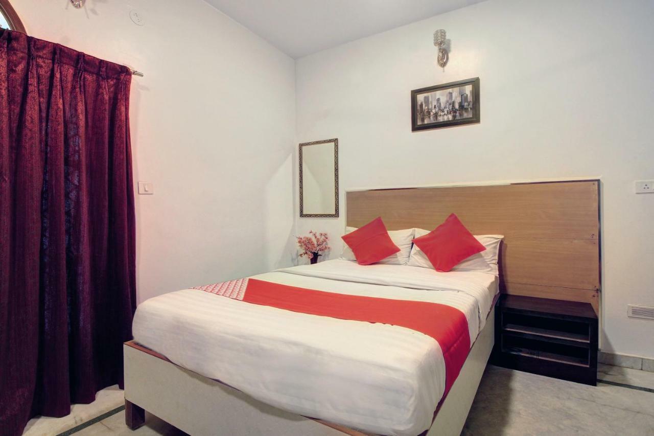 Hotel Oyo 37916 Paradise Business Bangalore