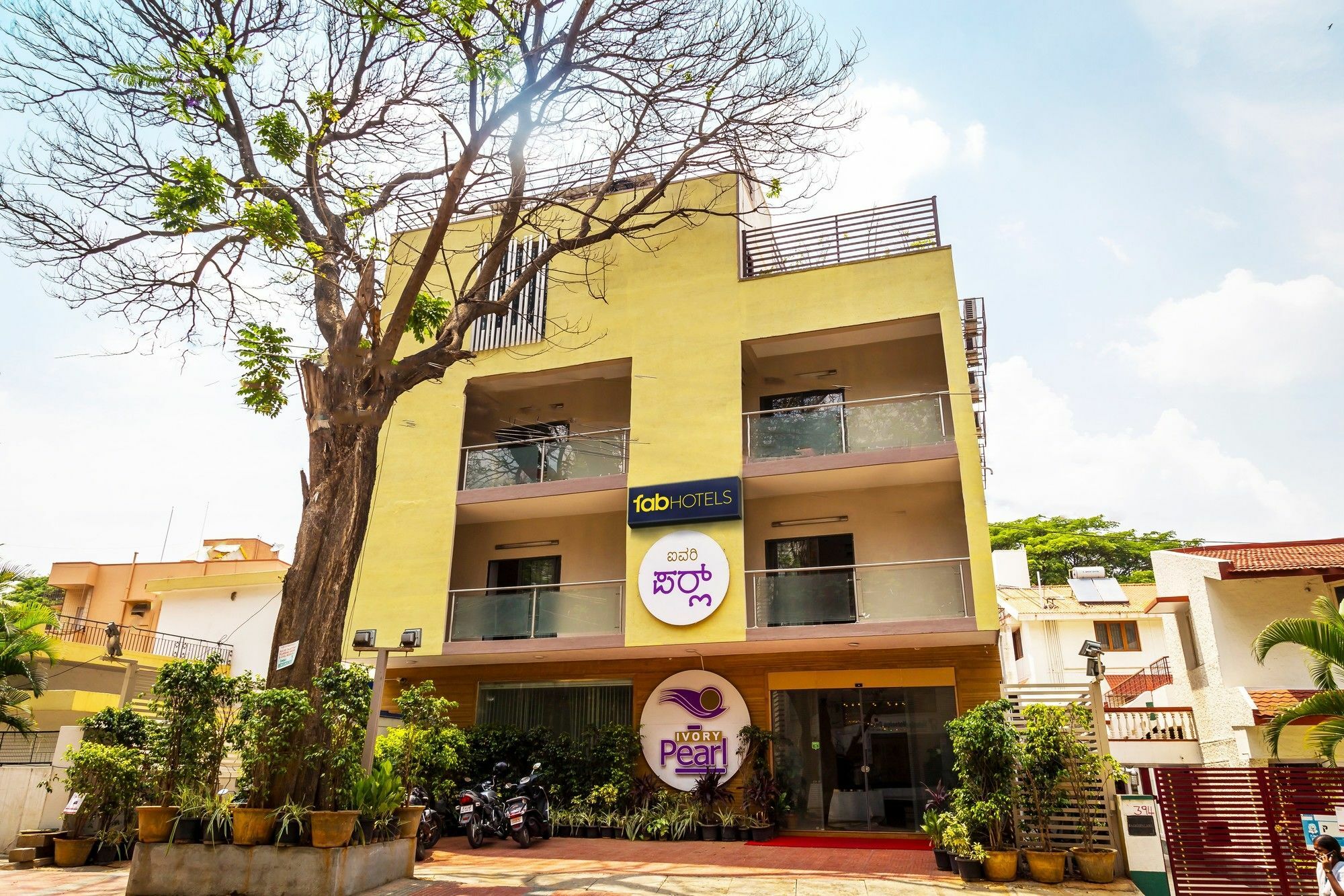 Hotel Fabhotel Ivory Pearl Koramangala 3*