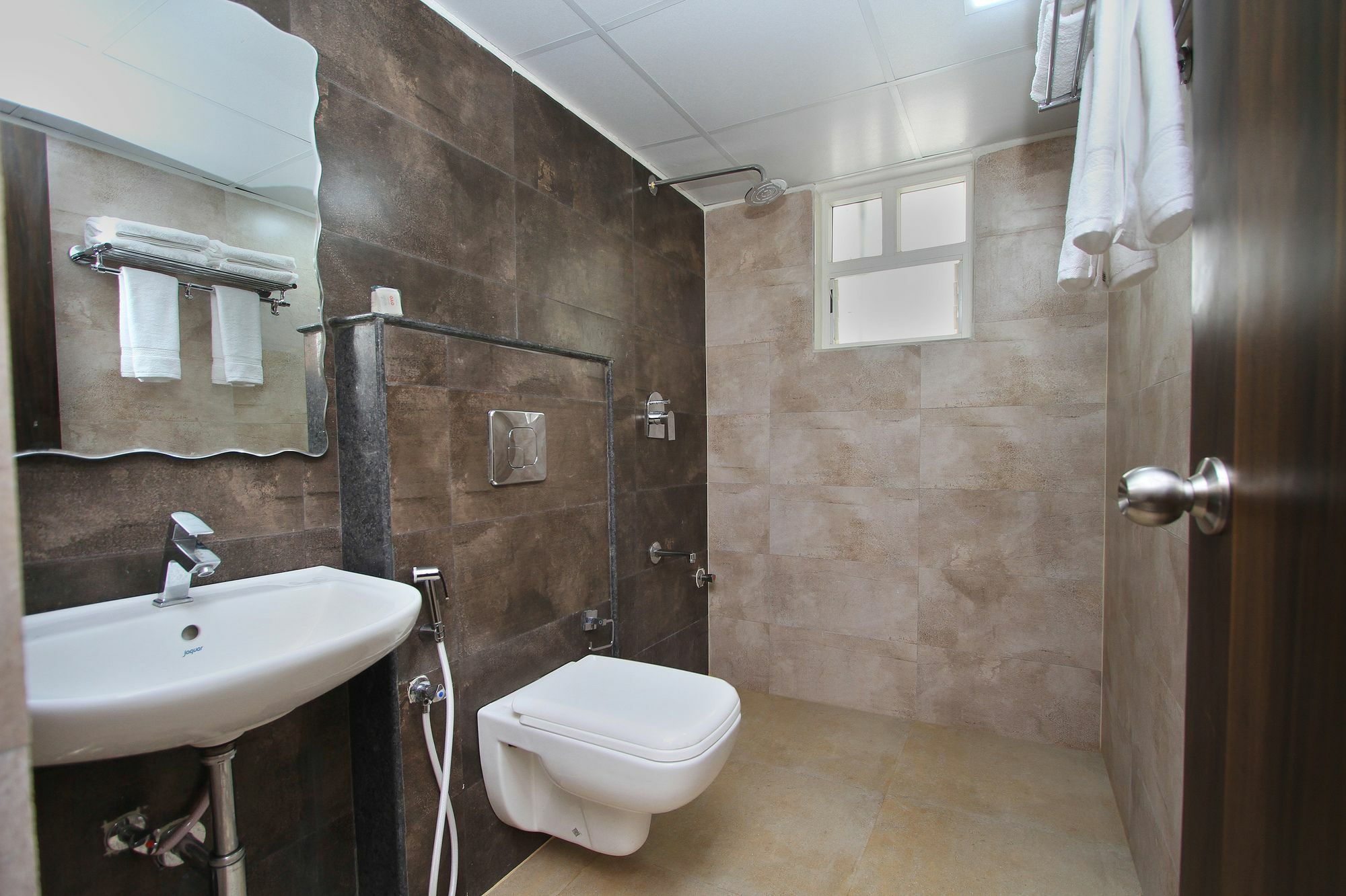 Hotel Oyo 10324