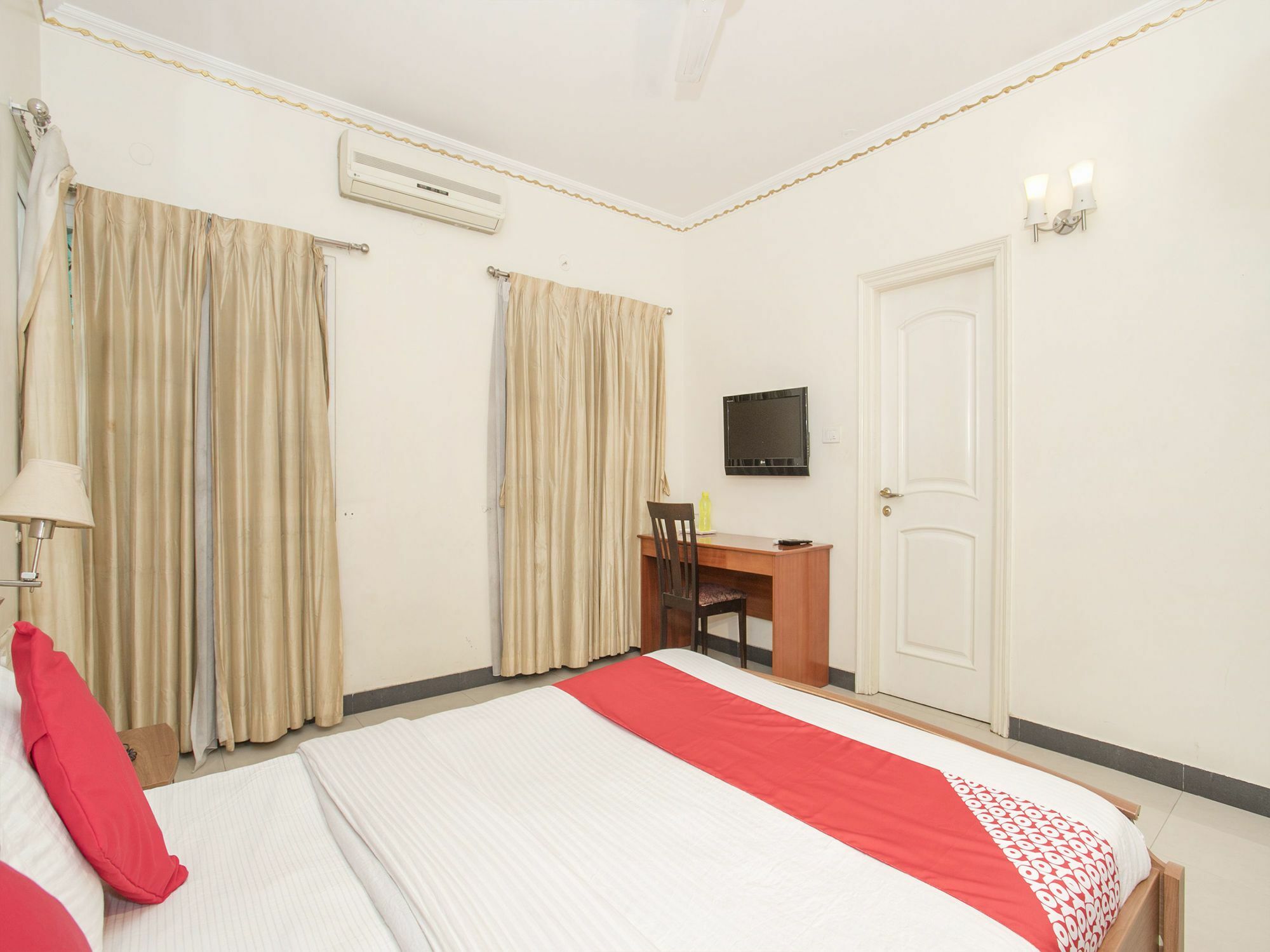 Hotel Super O Resida Elite Service Near Manipal Hospital 3*