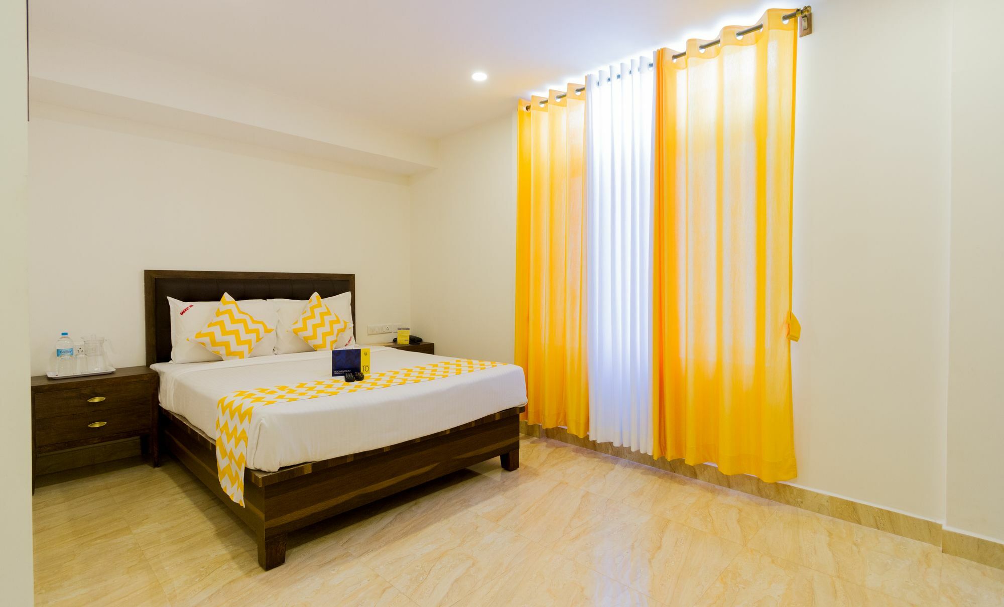 Hotel Fabhotel Oakwey - Indiranagar