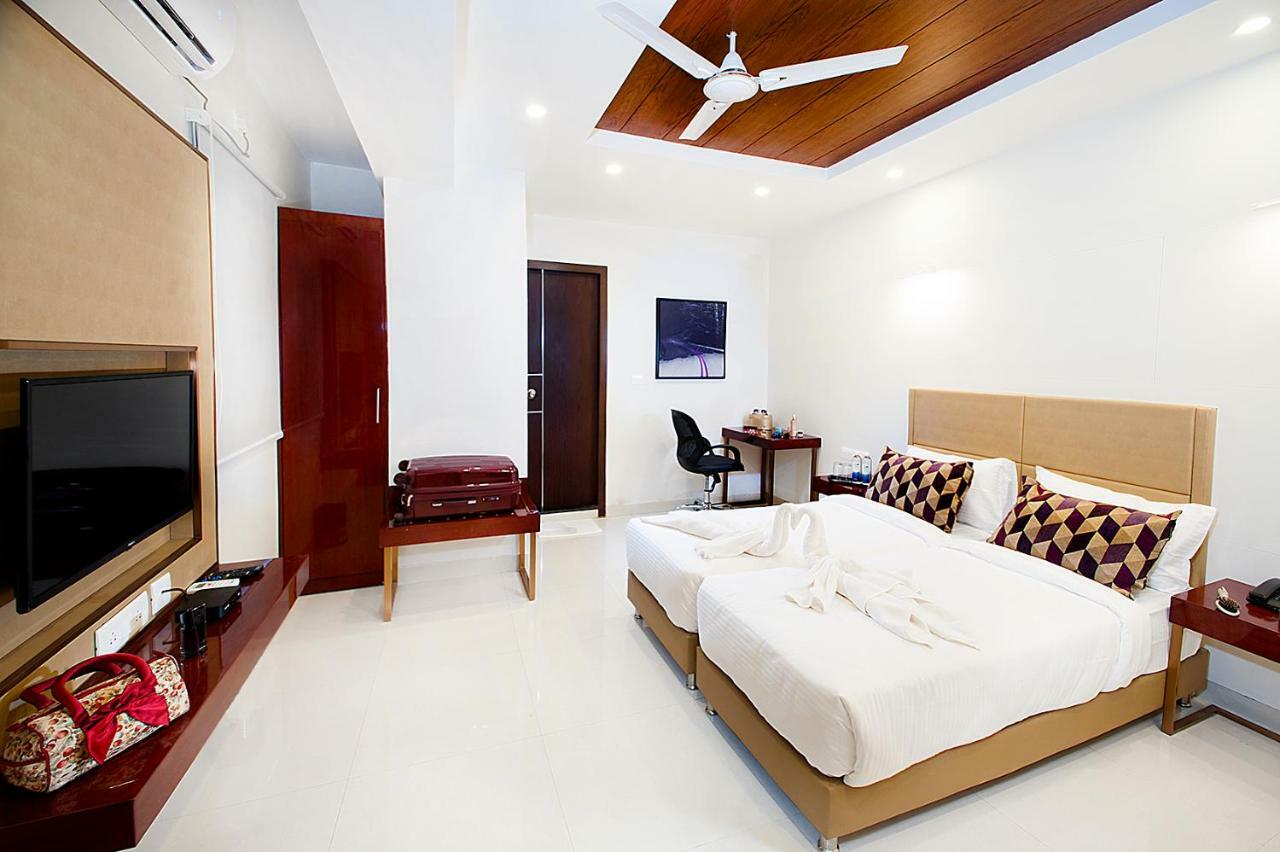 Raj Residency Hotel
