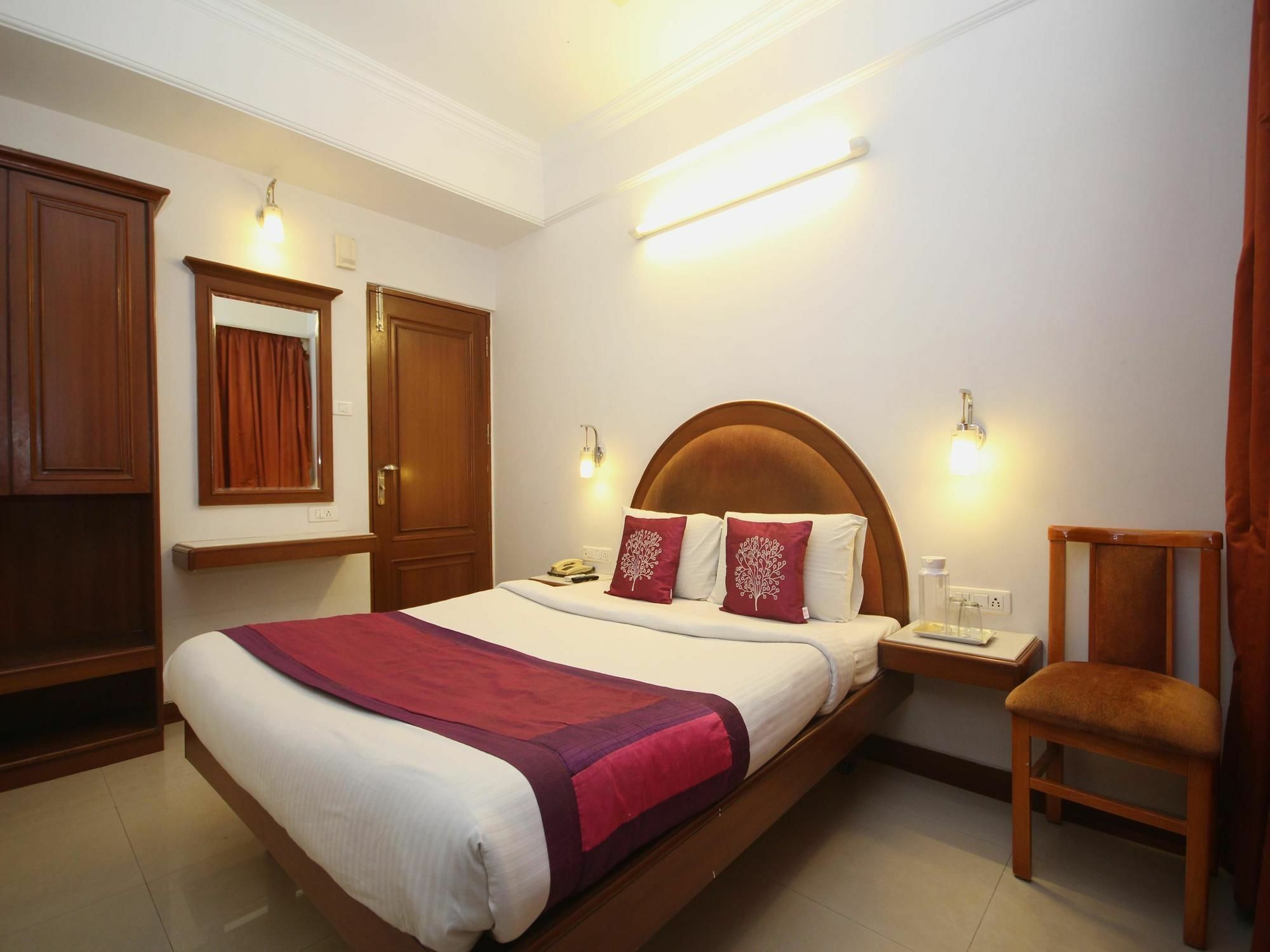Super O Thimmaiah Rd Rajajinagar Hotel