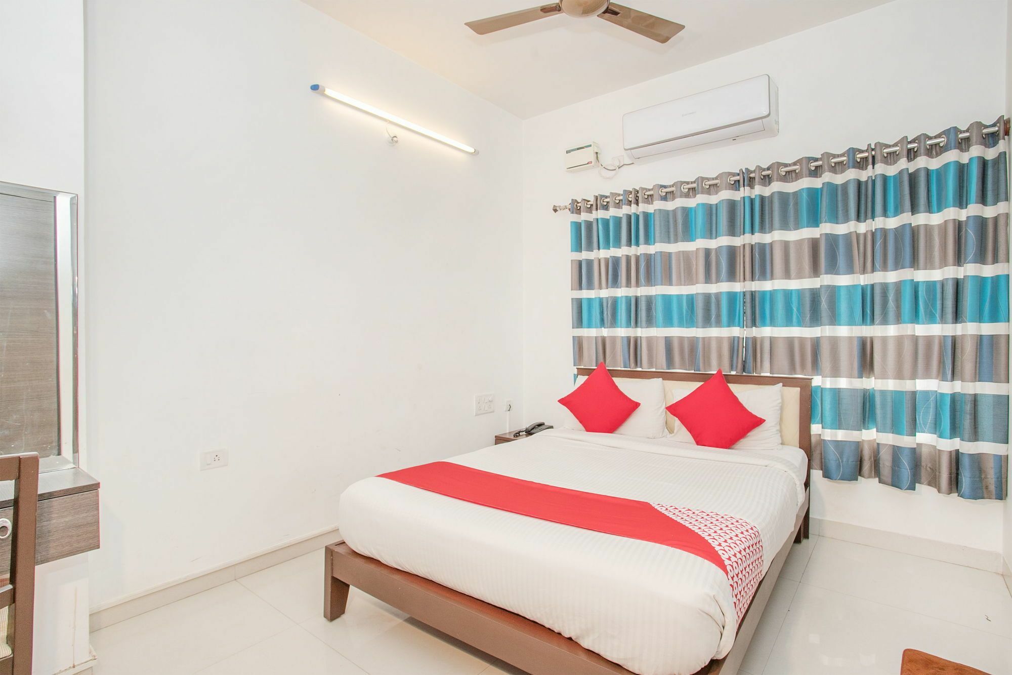Oyo 7640 Ts2 Hotel 3*