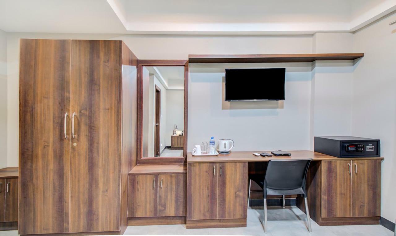 Hotel Treebo Trend Abion Itpl Main Road
