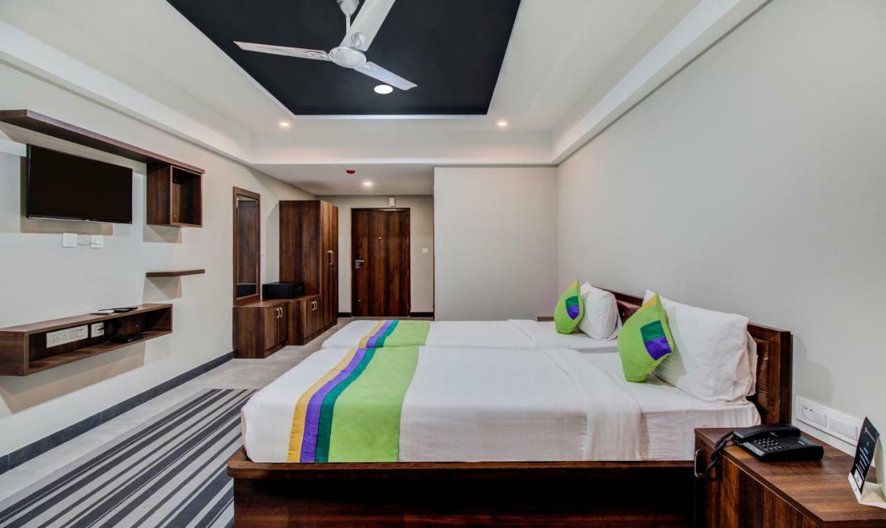 Hotel Treebo Trend Abion Itpl Main Road 3*