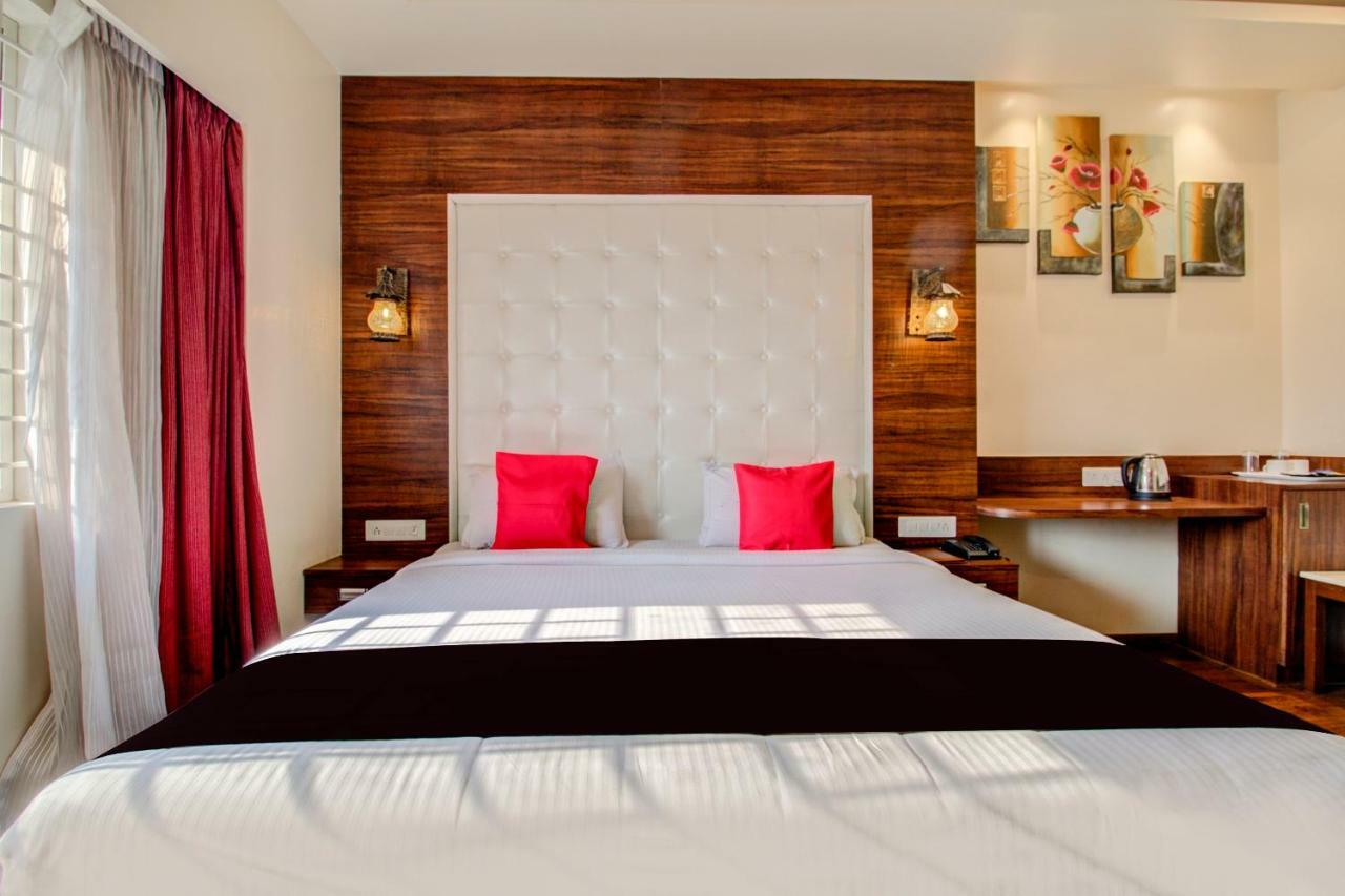 Hotel Fabhotel Prime The Vintage