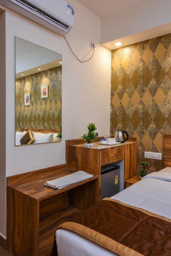 Kensington Hotel 4*