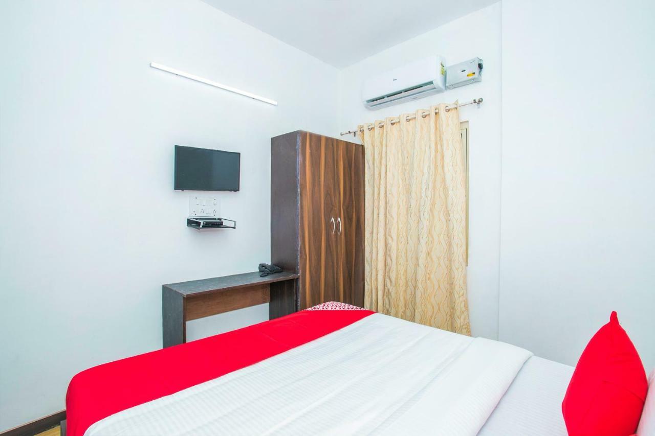 Hotel Oyo 13934 Shri Krishna Hometel Bangalore
