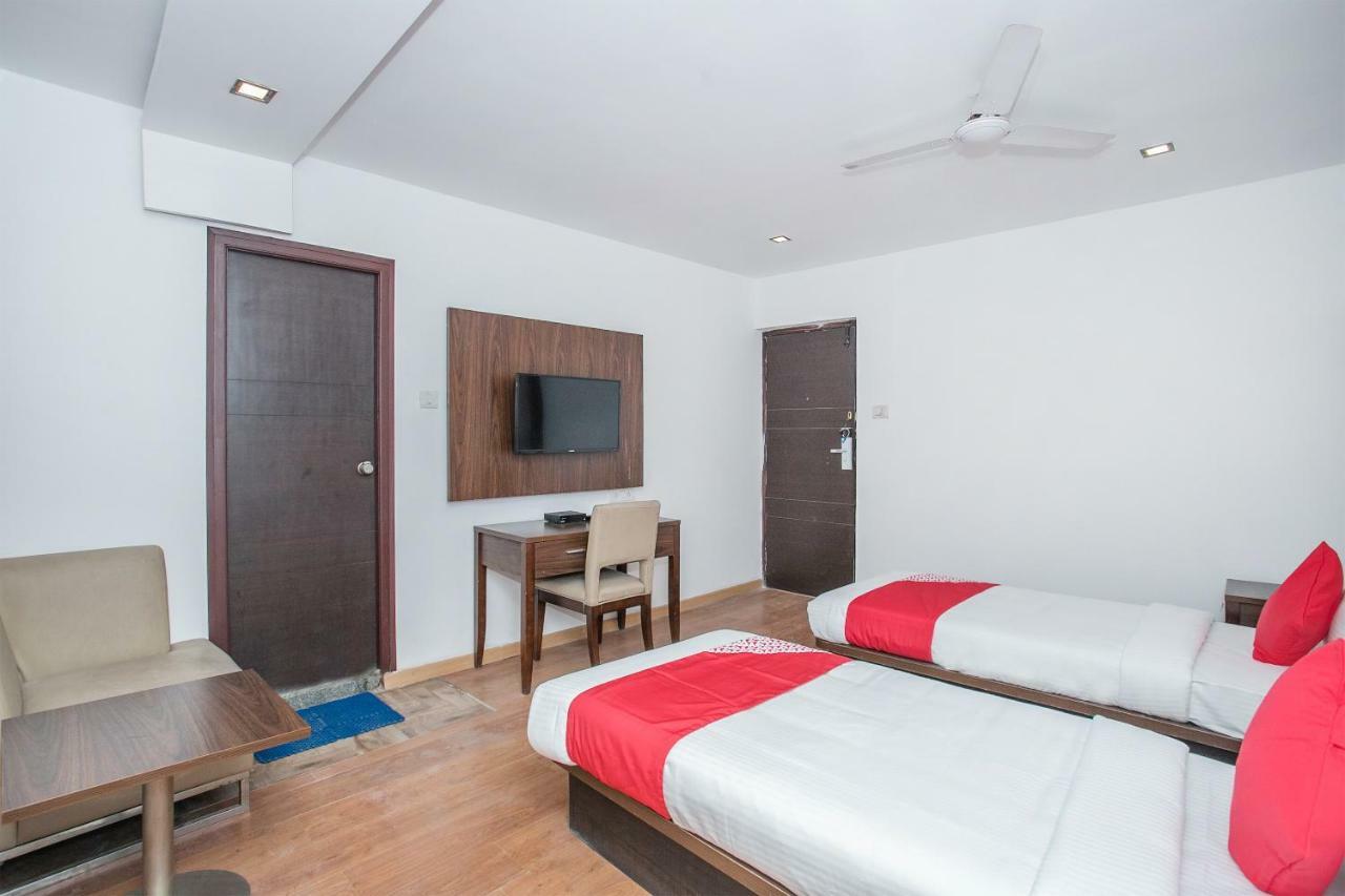Oyo 15082 Moriz Boutique Hotel 3*