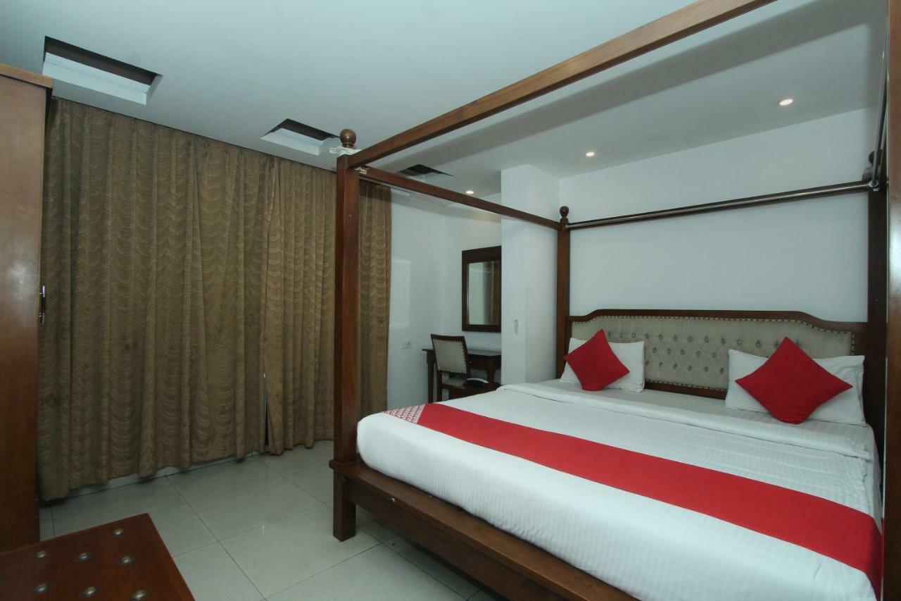 Hotel Oyo 3837 Confido