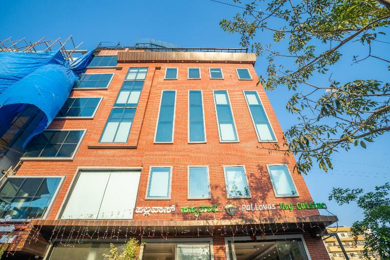 Hotel Super Townhouse Hsr Formerly La Prosperite 3*