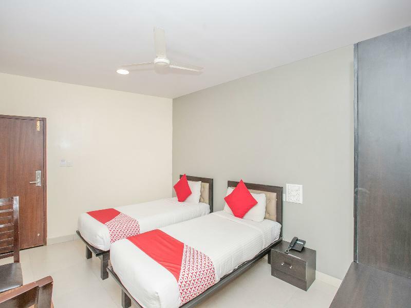 Hotel Oyo 17208 French International