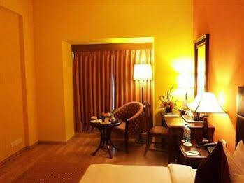 Mgm Whitefield Hotel 4*