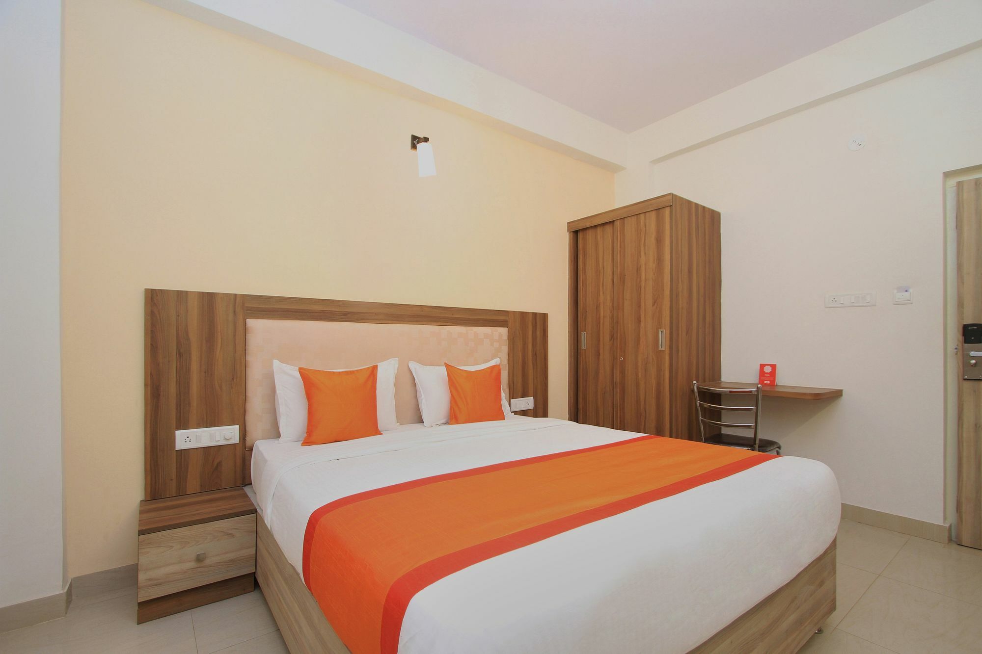 Hotel Oyo 10258 Hibiscus Hebbal