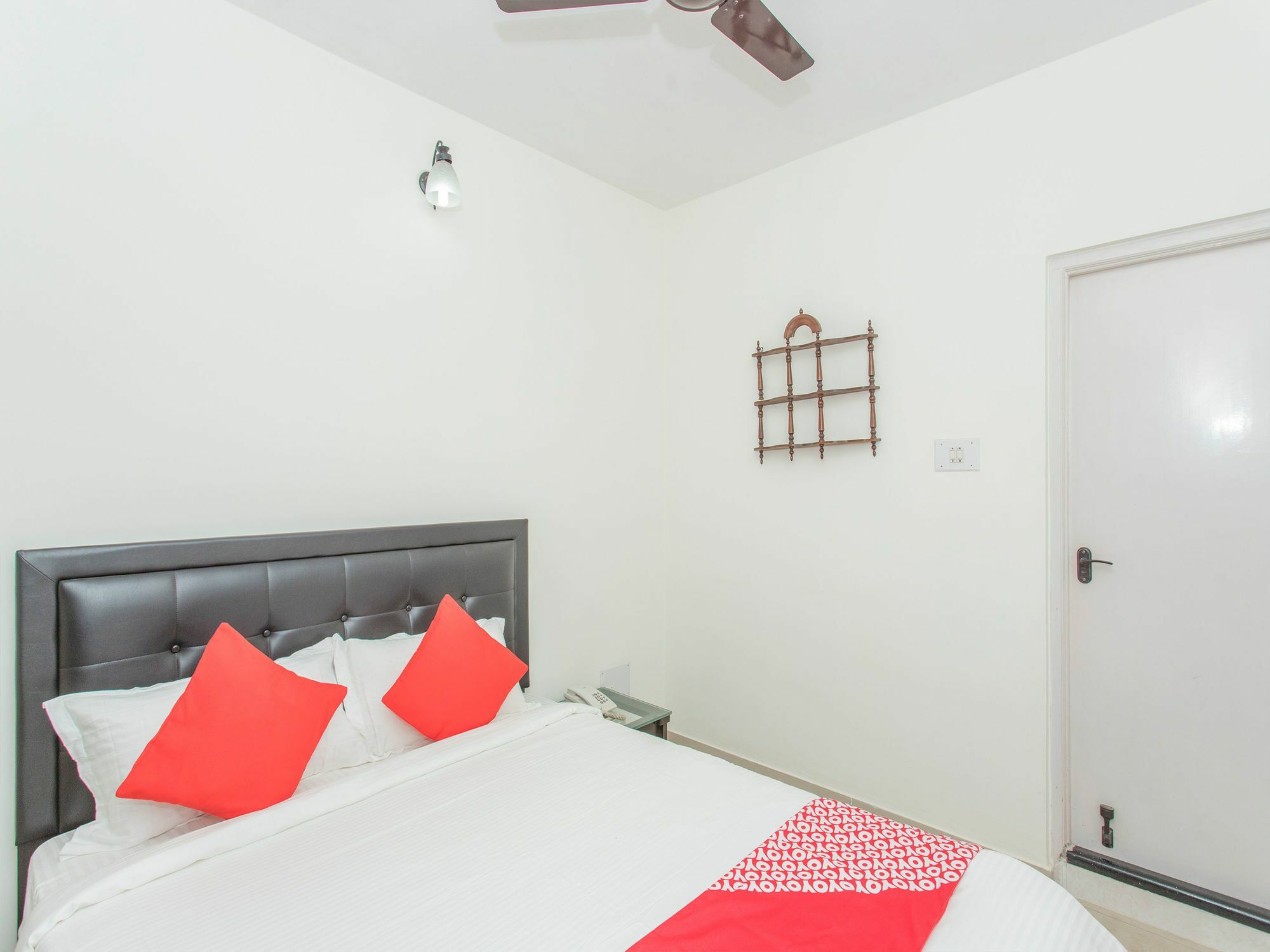 Oyo 761 Hermitage 3*
