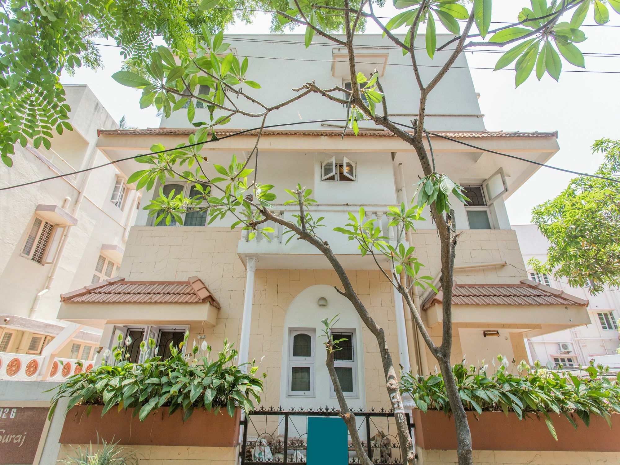 Oyo 761 Hermitage Hotel