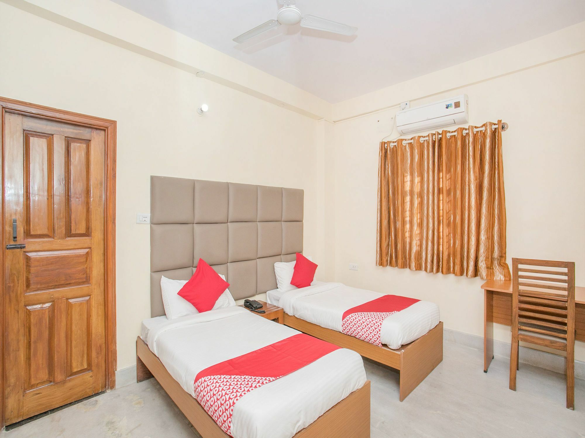 Hotel Oyo 10473 Basavanagudi 3*