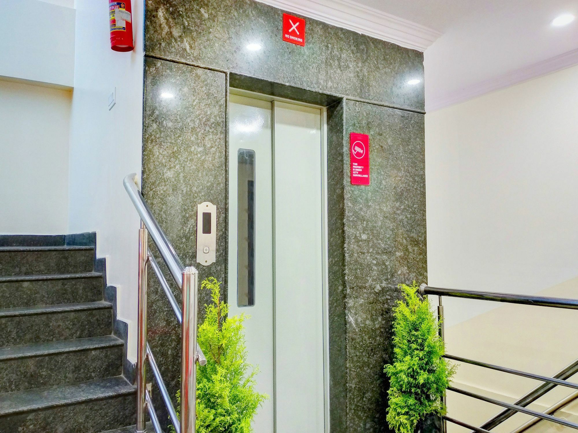 Hotel Oyo 12083 Champion Bangalore