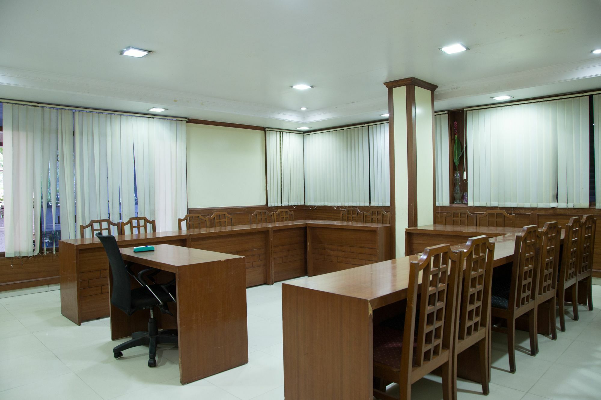 Oyo Majestic 2 3* Bangalore