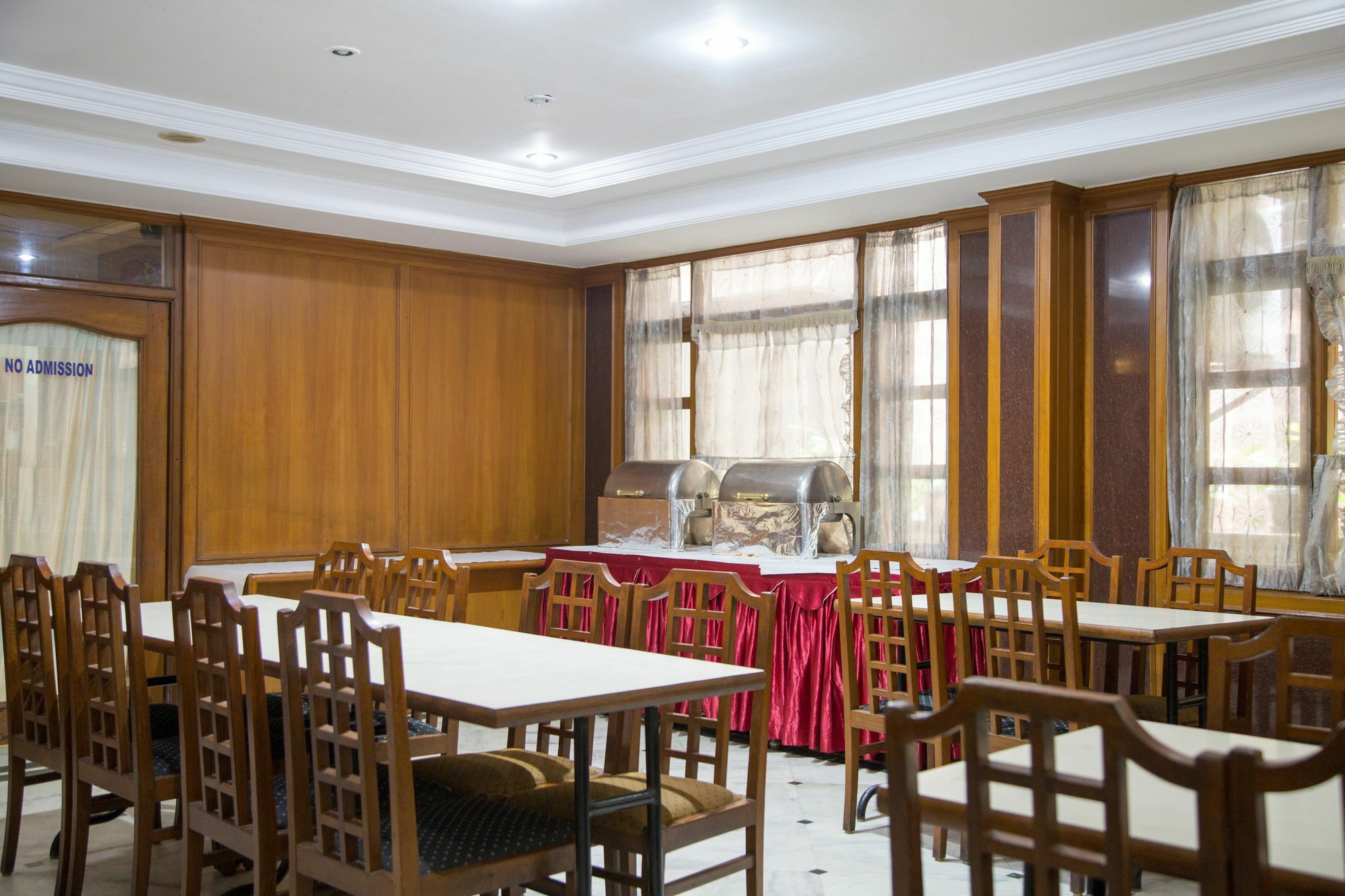 Oyo Majestic 2 Hotel