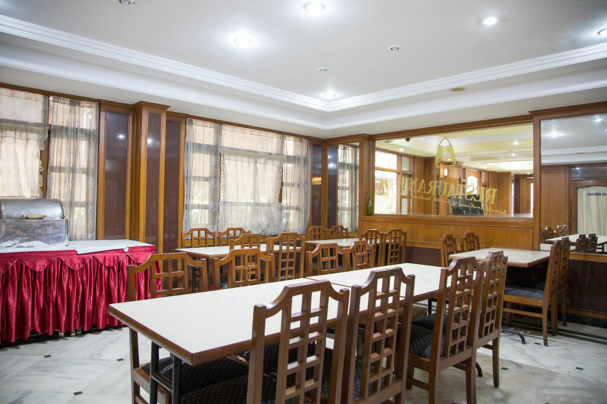 Hotel Oyo Majestic 2 Bangalore