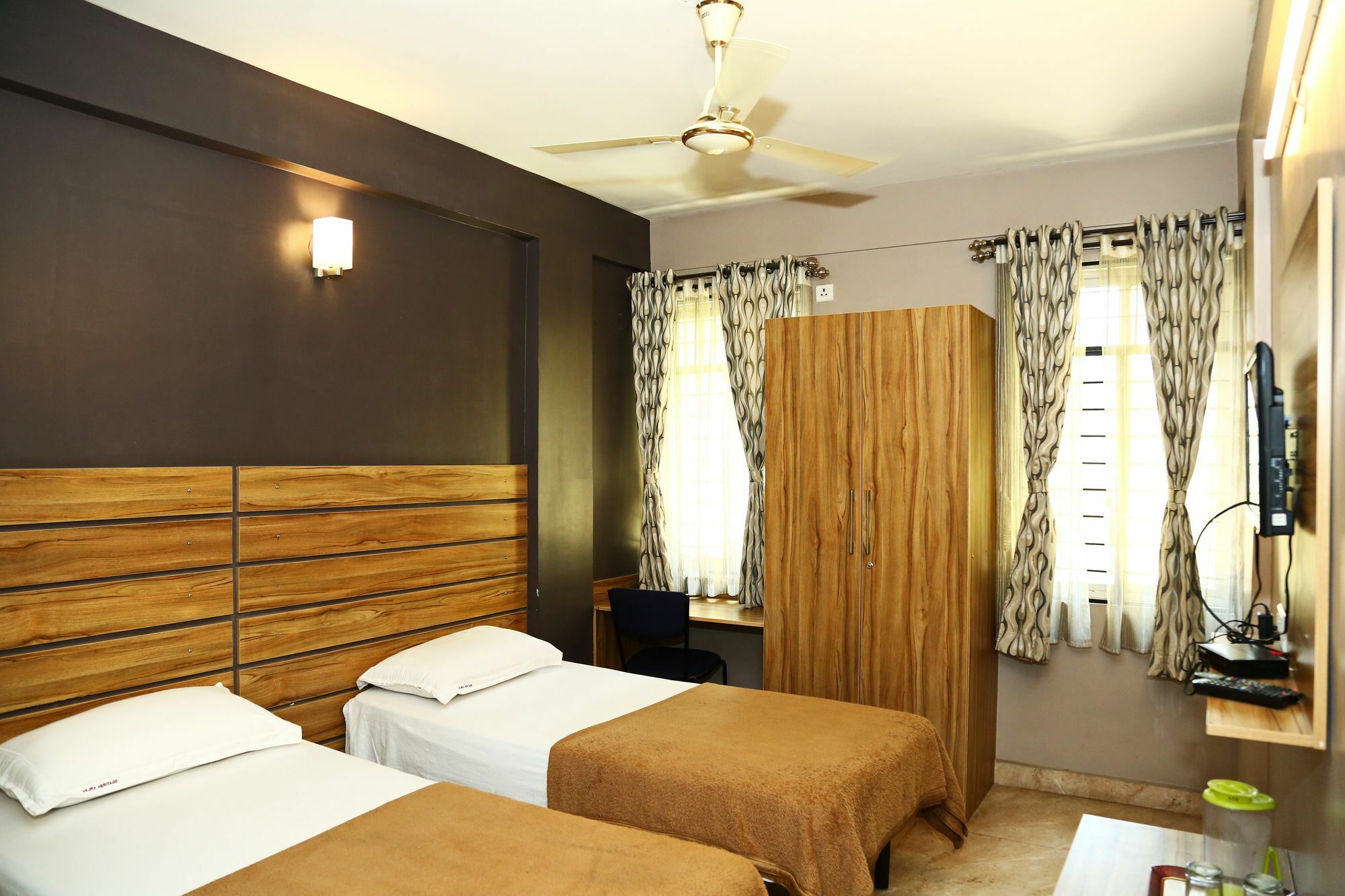 Vajra Heritage 3*