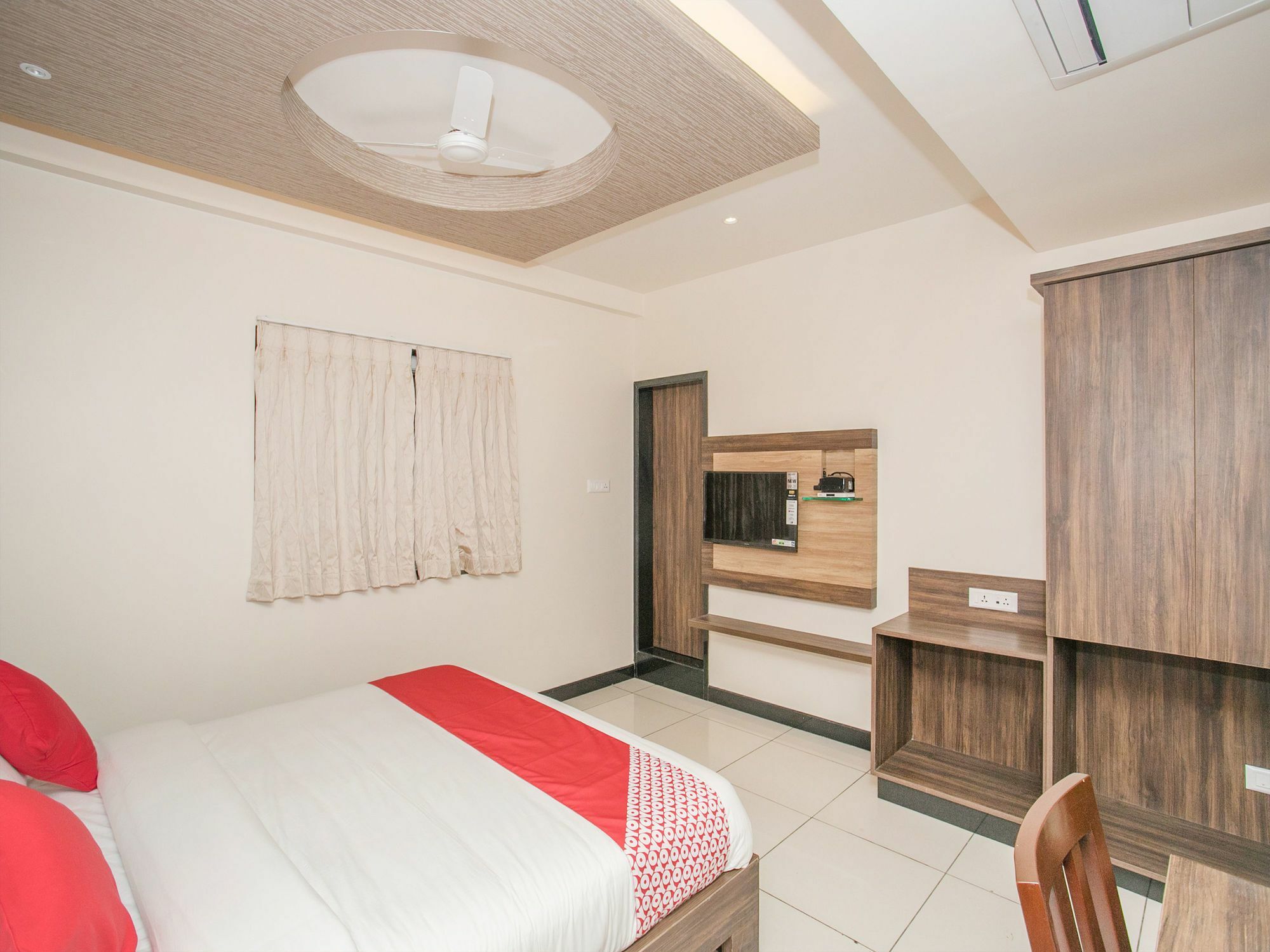 Hotel Capital O 15403 Krishna Vaibhava 3*