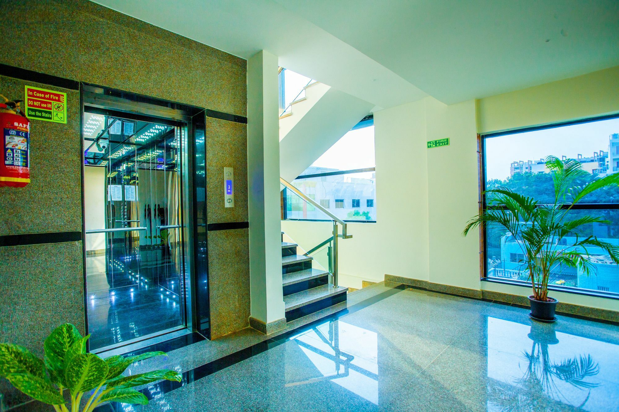 Hotel Northern Suites-ii @ C Block