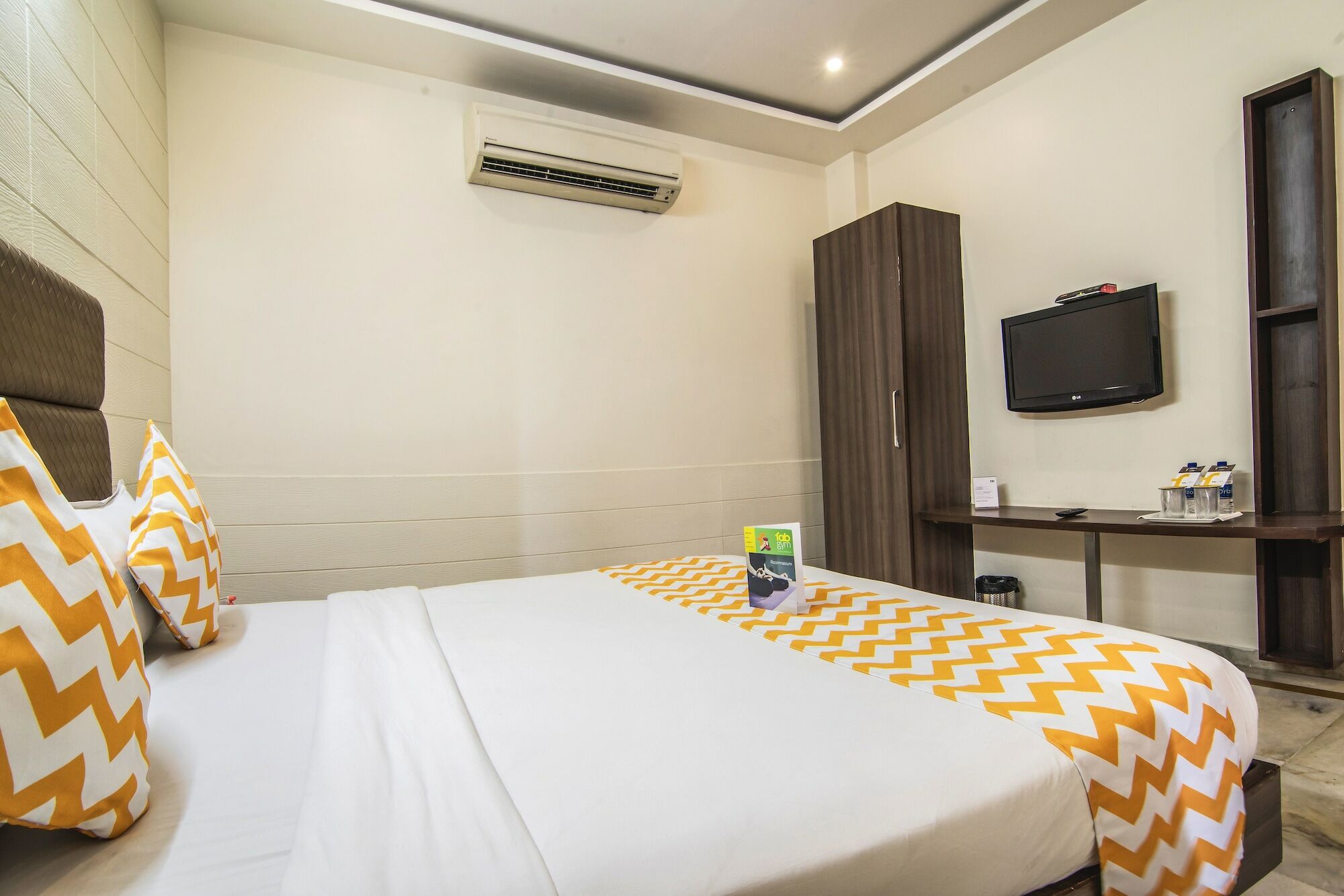 Hotel Fabhotel Corporate Bangalore