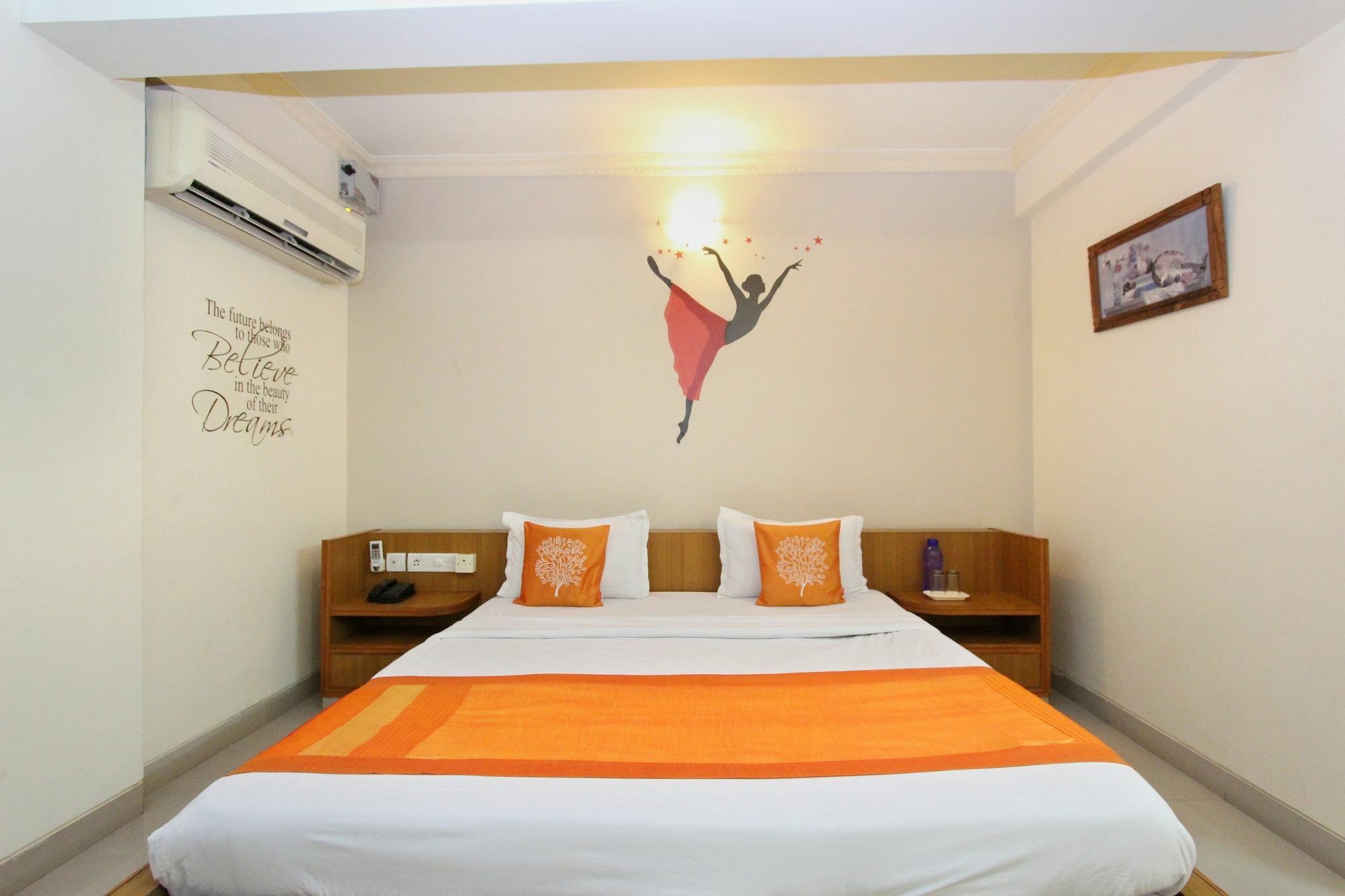 Oyo 8252 Aayush Corporate Hotel Bangalore