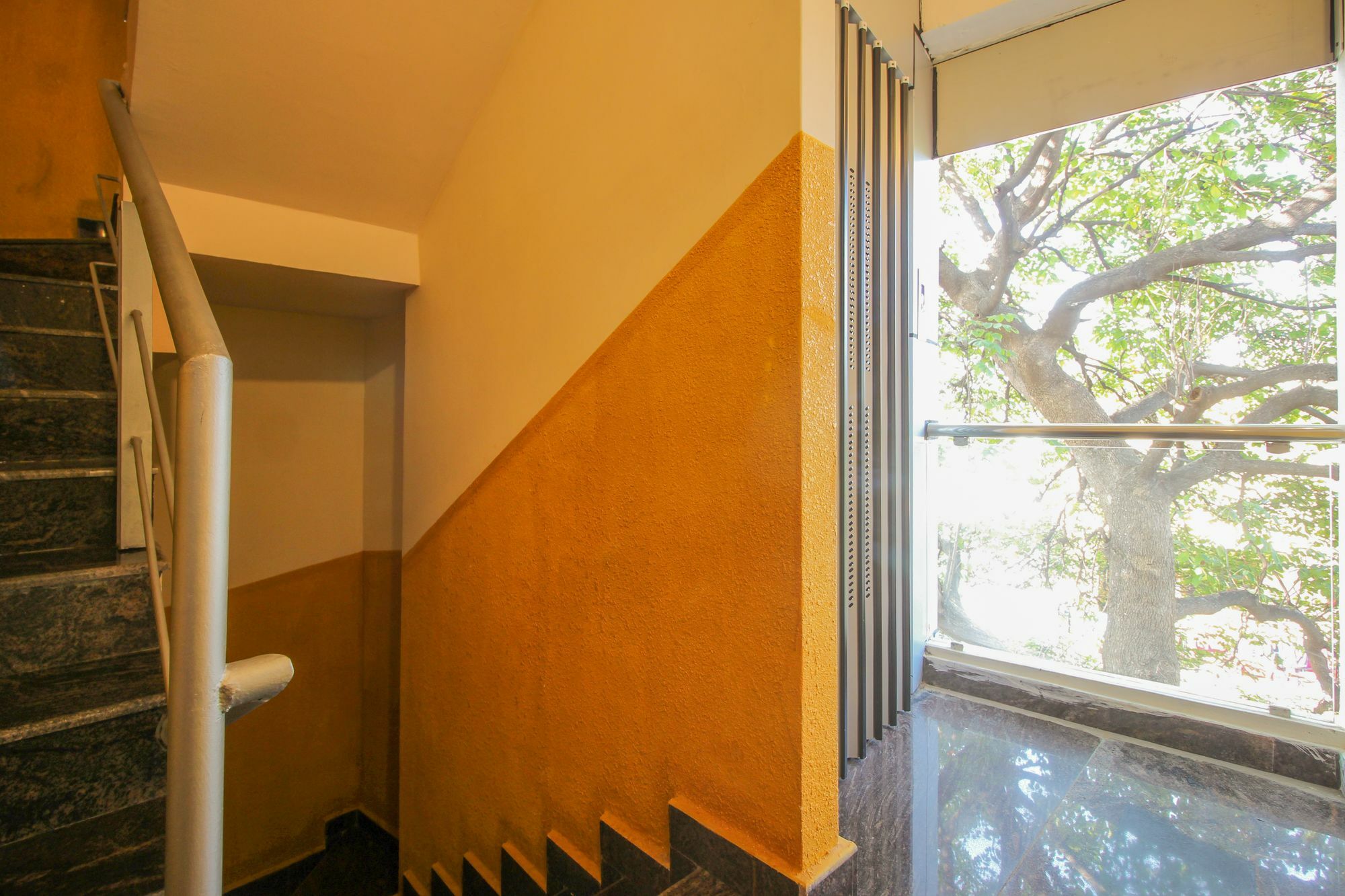Hotel Oyo 8116 Park Bangalore
