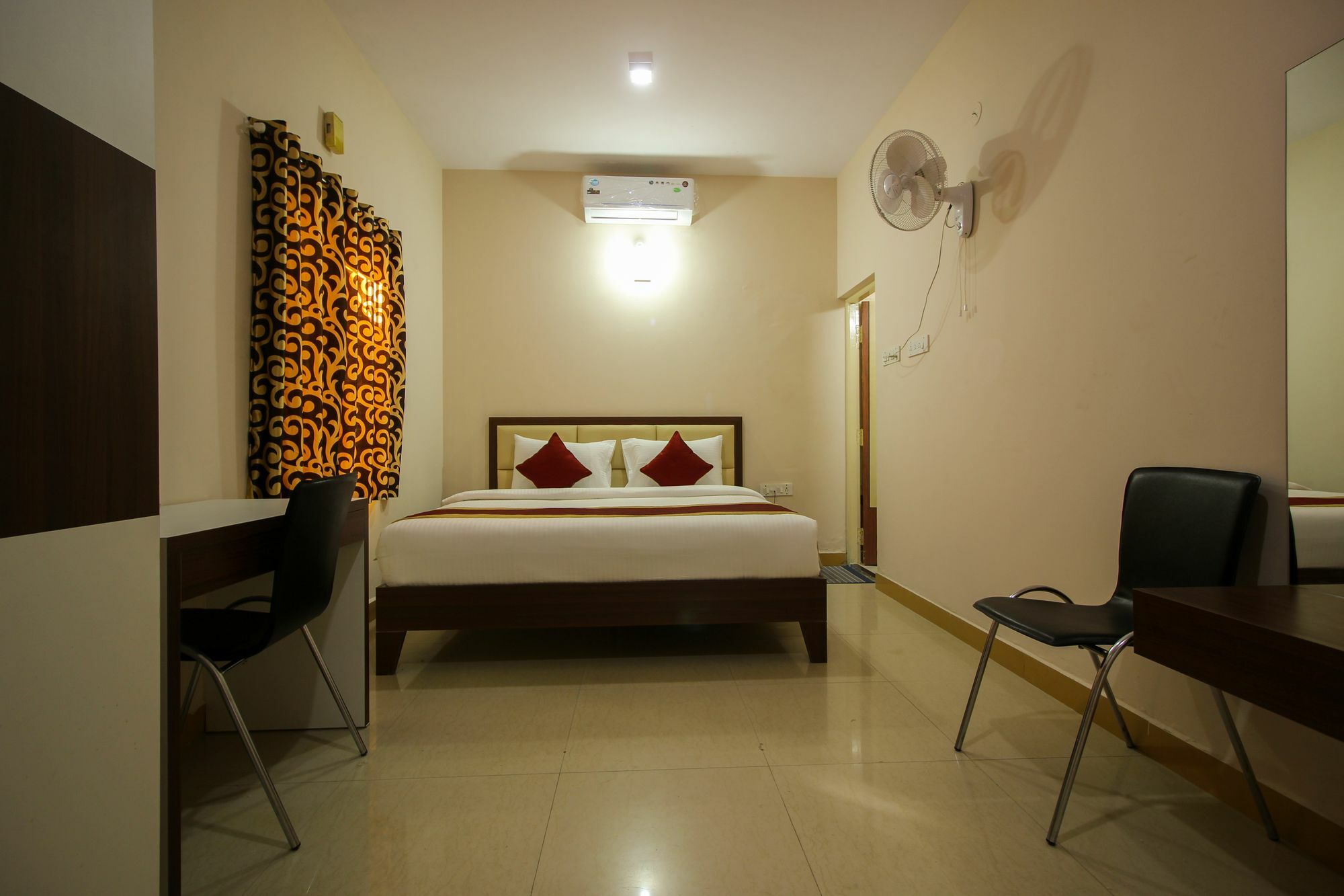Hotel Oyo 8116 Park 3*