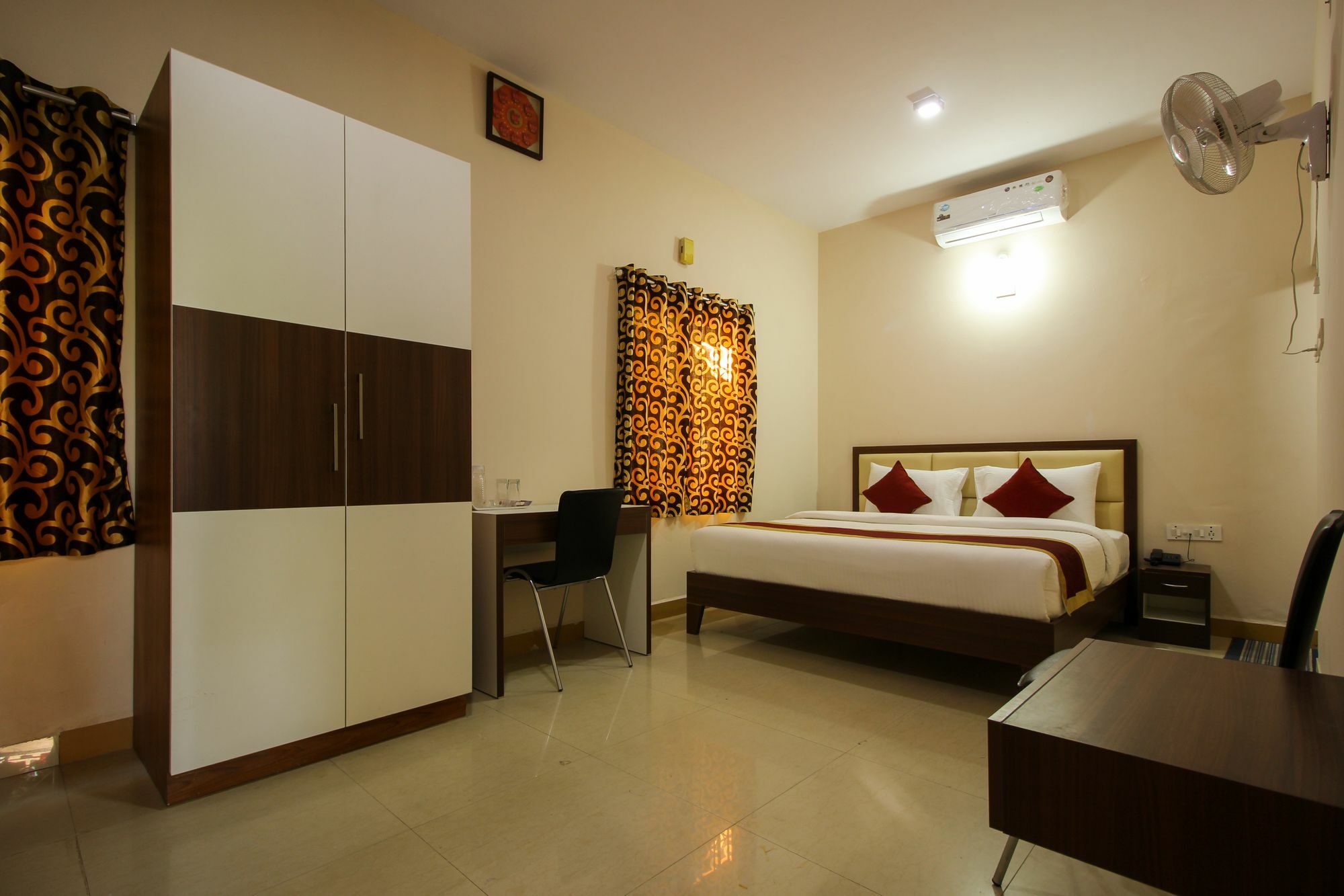 Oyo 8116 Park Bangalore