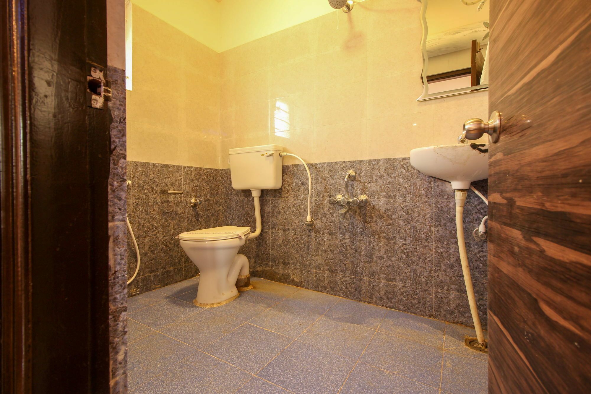 Fabexpress Mayuri Residency - Marathahalli Hotel