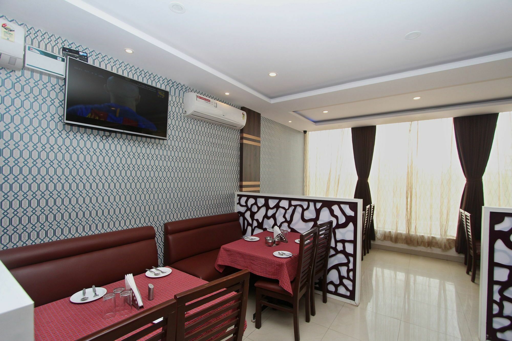 Hotel Fabexpress Mayuri Residency - Marathahalli