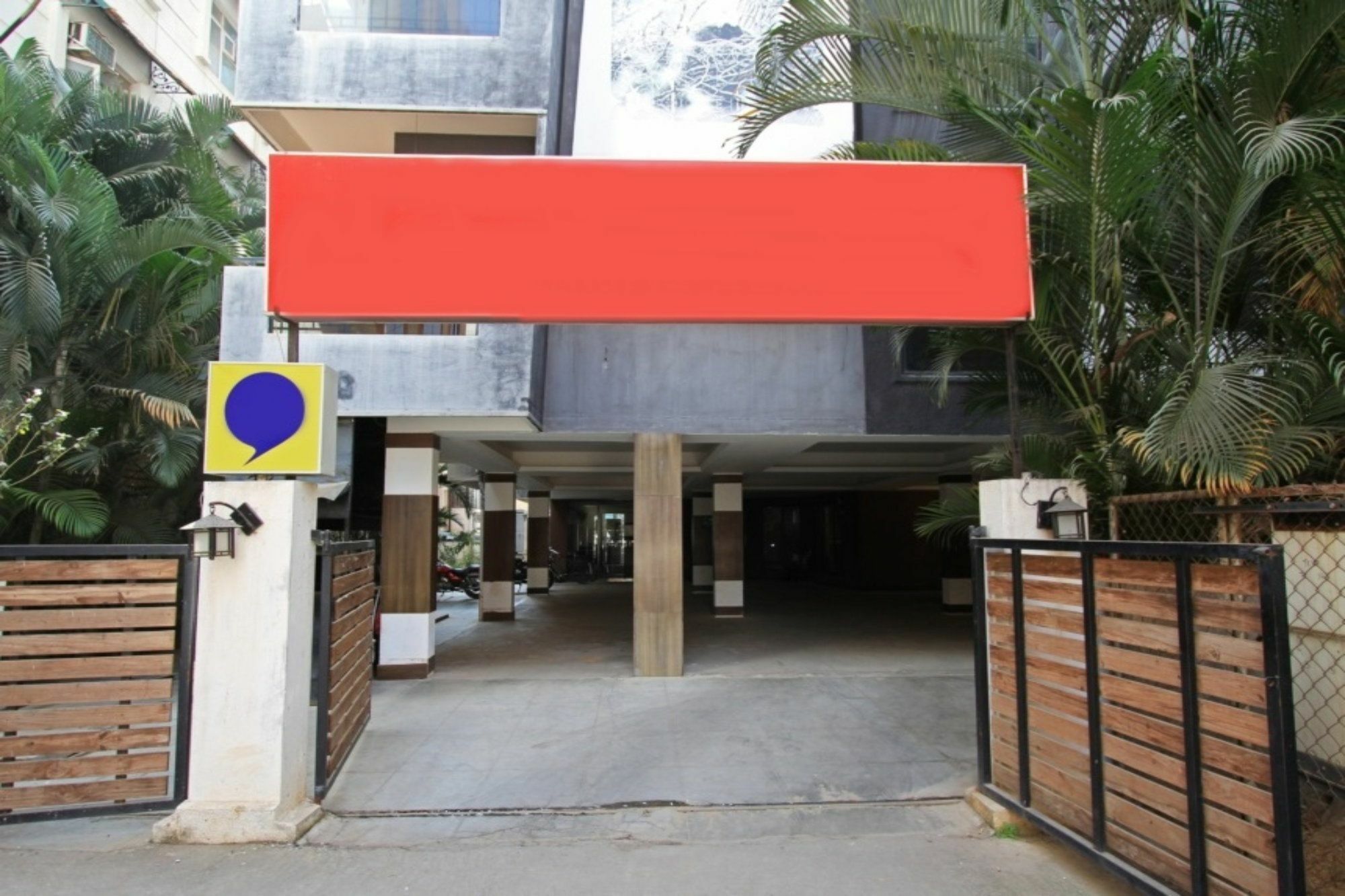 Capital O 3740 Golden Sands Hotel Bangalore