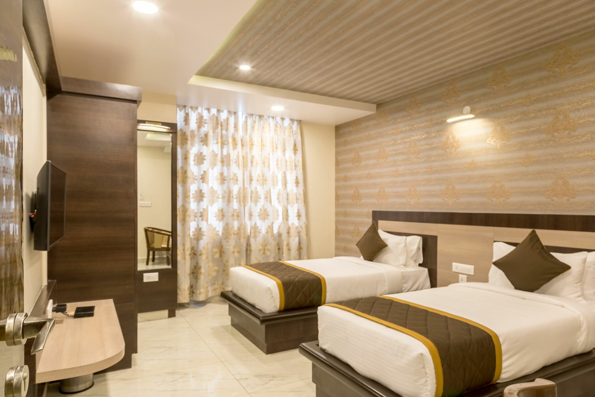 Hotel Oyo 9249 Jk Residency
